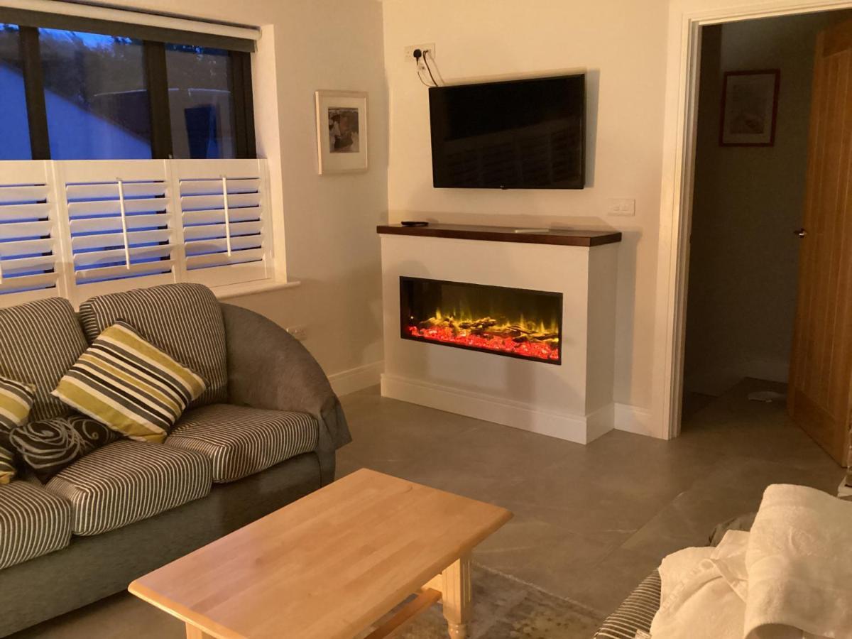 Roundstone Retreats Roundstone Harbour Lights Apartment Exterior foto