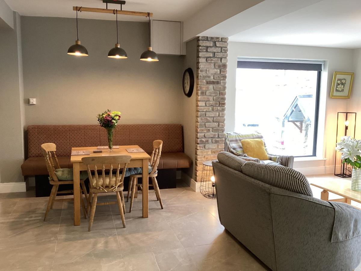 Roundstone Retreats Roundstone Harbour Lights Apartment Exterior foto